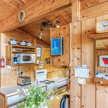 Scandinavian Style Lodge In Rock Wadebridge Exteriér fotografie