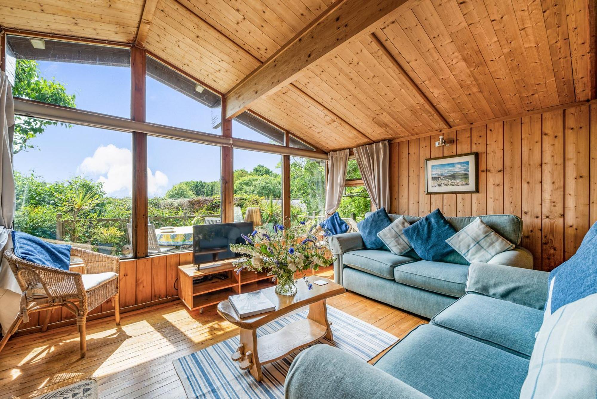 Scandinavian Style Lodge In Rock Wadebridge Exteriér fotografie