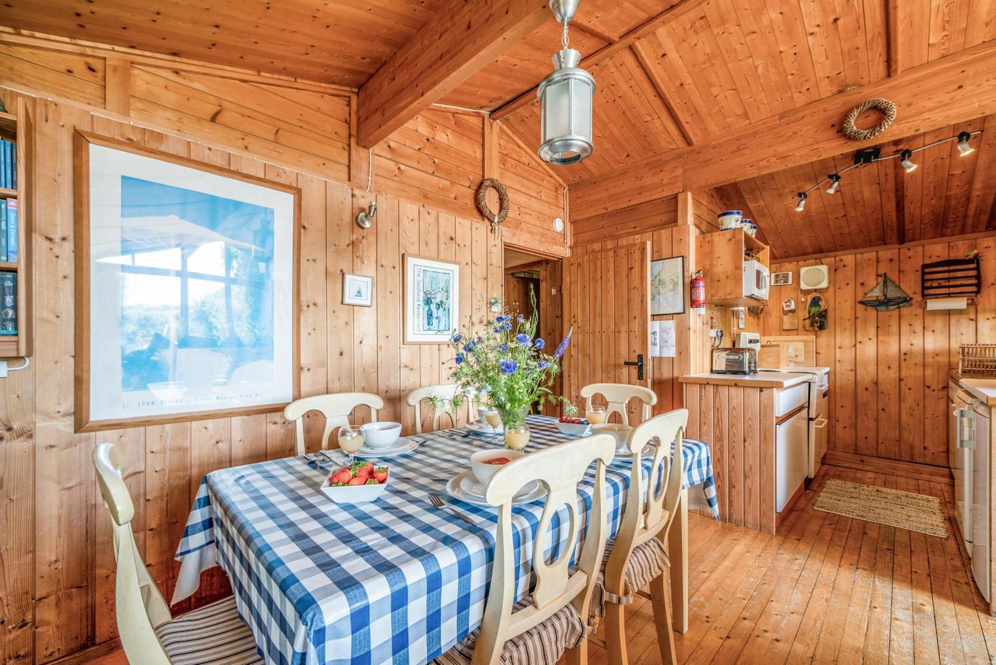 Scandinavian Style Lodge In Rock Wadebridge Exteriér fotografie
